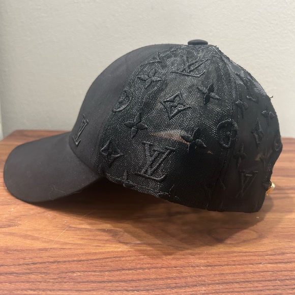 Louis Vuitton Monogram Mesh Black Baseball Cap - Picture 3 of 5